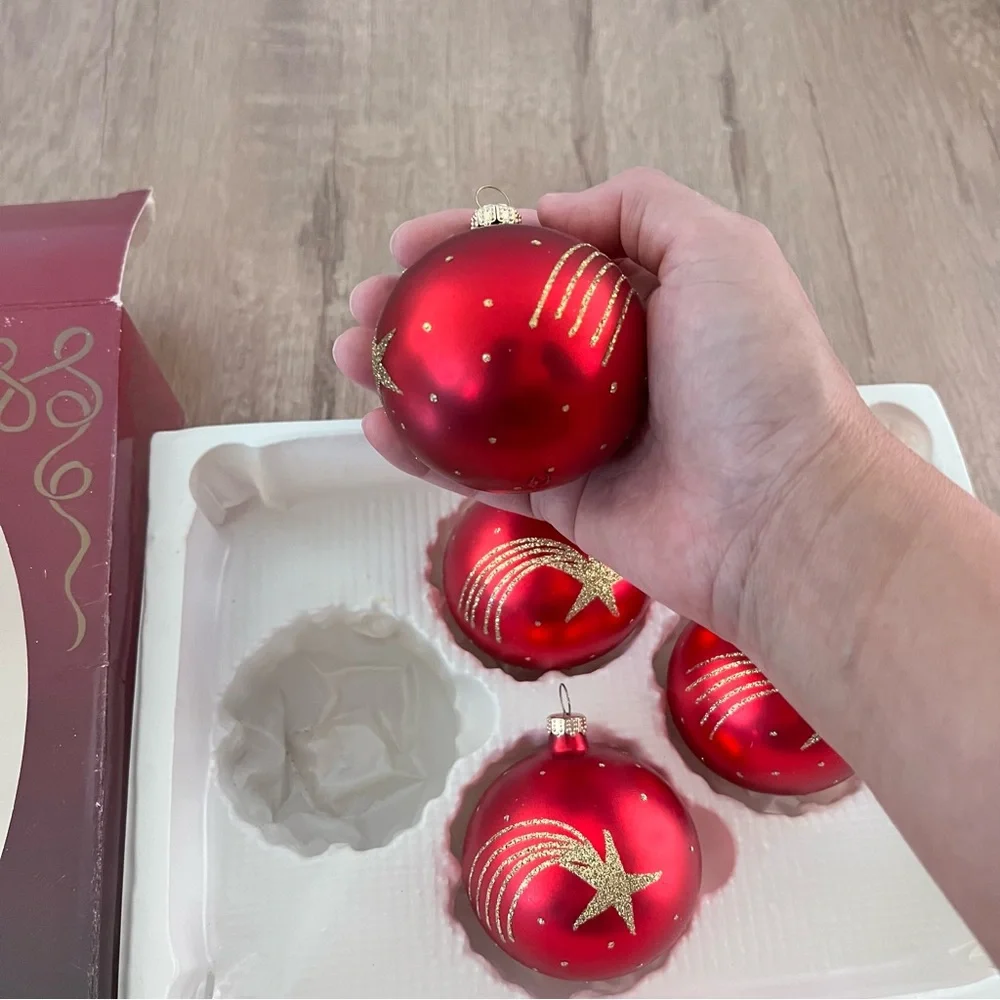 Vintage 4 PCs Hand Blown Hand Decorated Ornaments - Red With Gold Shooting Stars